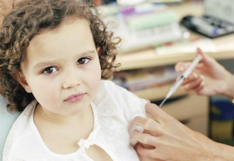 Вакцинация убережет ребенка