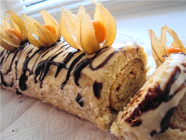 Творожный пирог-рулет с бананом