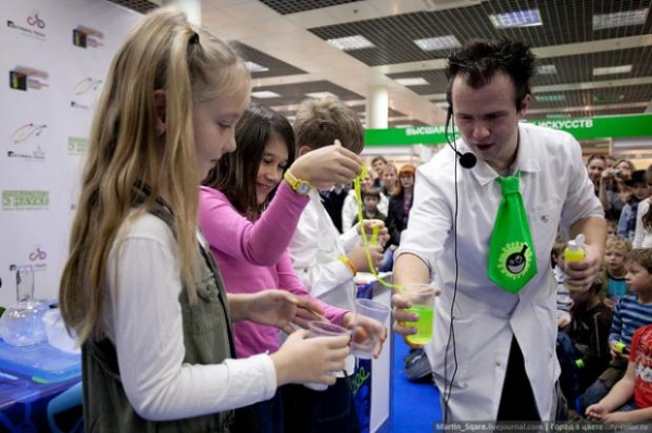 Эксперименты, дети узнают чудеса науки, научные эксперименты в Экспоцентре